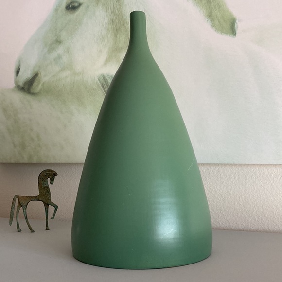 jose sosa Peru Other - Jose Sosa Vintage 2003 Pottery Vase  Chulucanas PERU sea green serene earthy